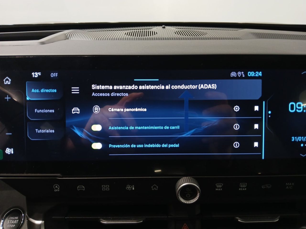 Jeep Compass eHybrid Jeep Compass MHEV Altitude
