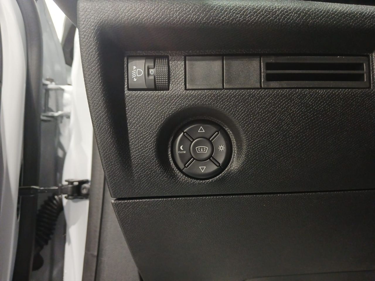 Citroën C4 Hybrid 145 ë-DCS6 Max