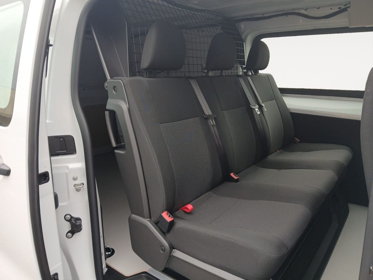 Citroën Jumpy DOBLE CABINA XL DIESEL 150CV MANUAL 6PLZ.