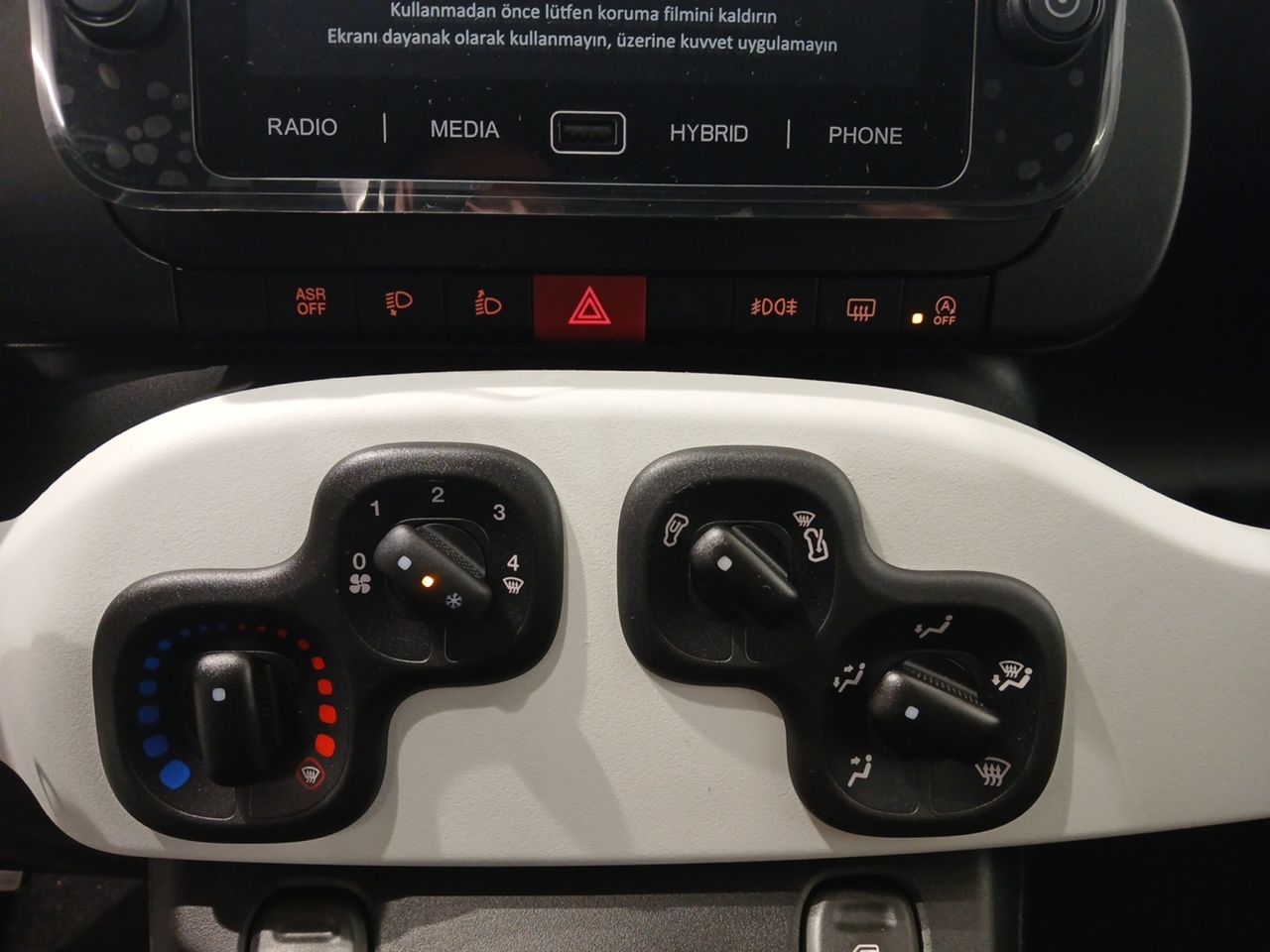 Fiat Panda Pandina CROSS 1.0 Hybrid 48kW (65cv)
