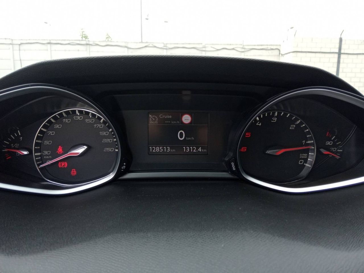 Peugeot 308  5P  BlueHDi 100 S&S 6 Vel. MAN Style