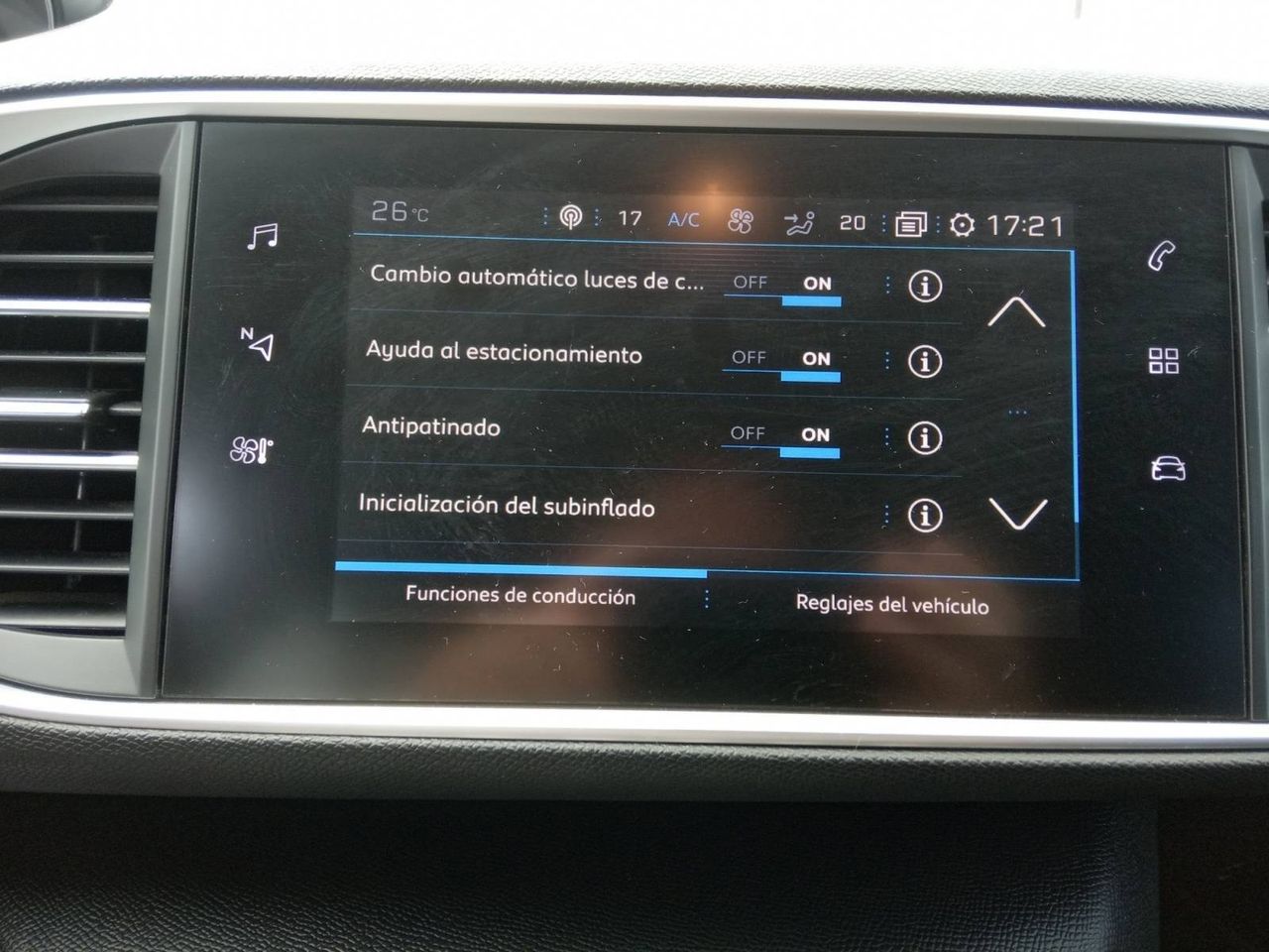 Peugeot 308  5P  BlueHDi 100 S&S 6 Vel. MAN Style