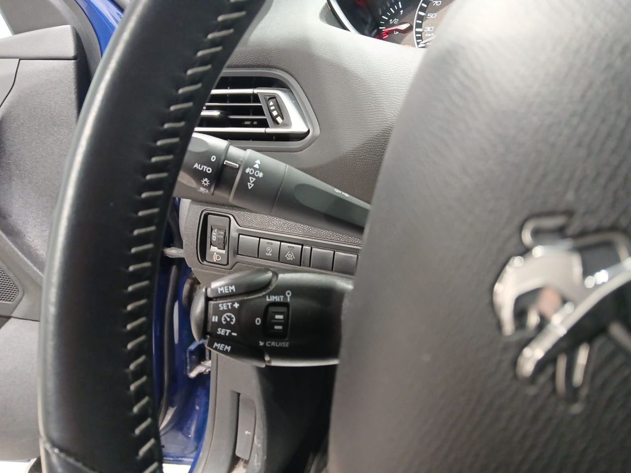 Peugeot 308 W Style BlueHDi 100 S&S 6 Vel. MAN