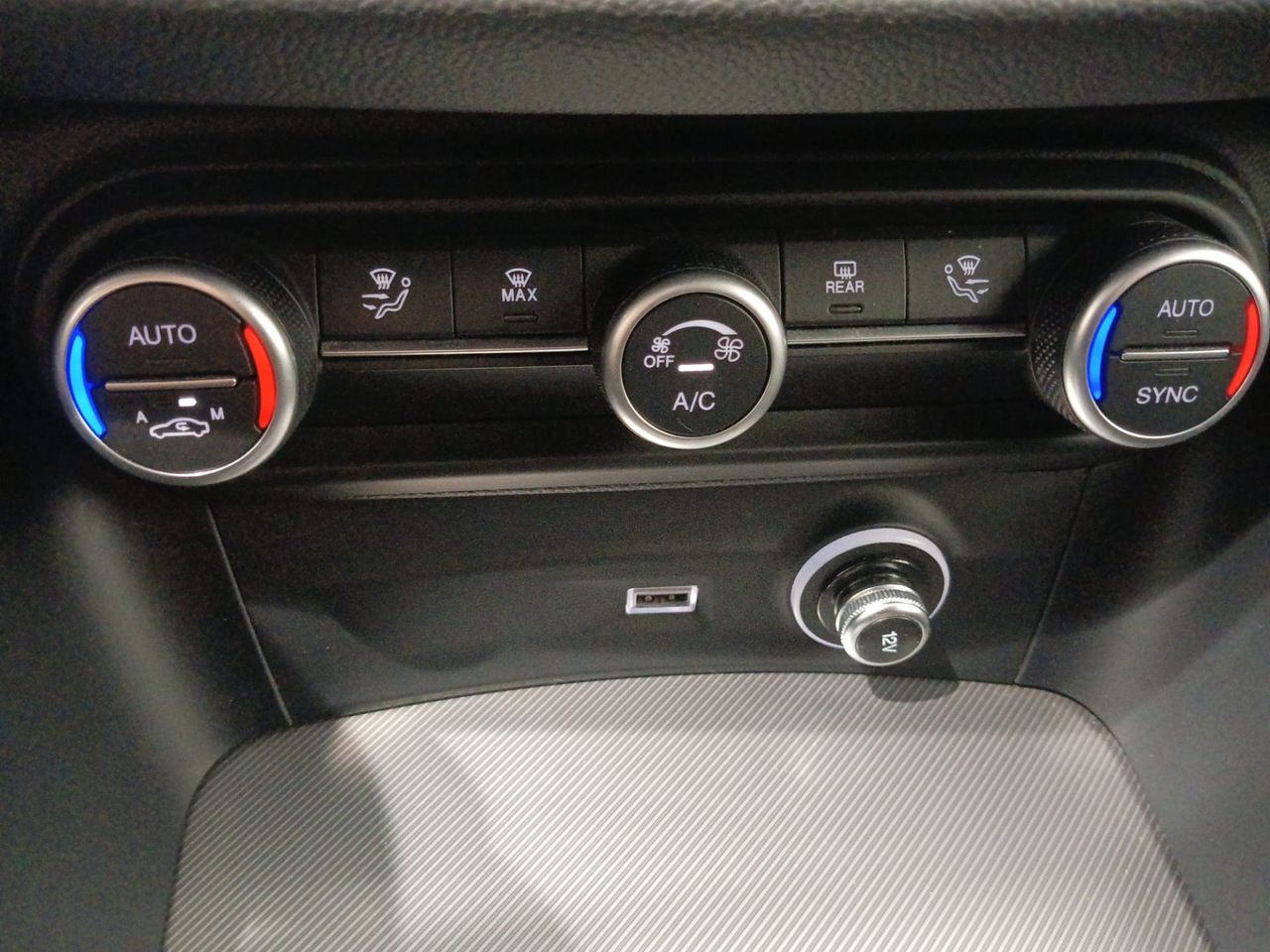 Alfa Romeo Stelvio 2.2 Diésel 140kW (190CV) Sprint+ Q4