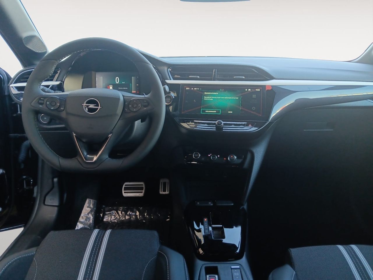 Opel Corsa 1.2T XHLHybrid 81kW GS eDCT