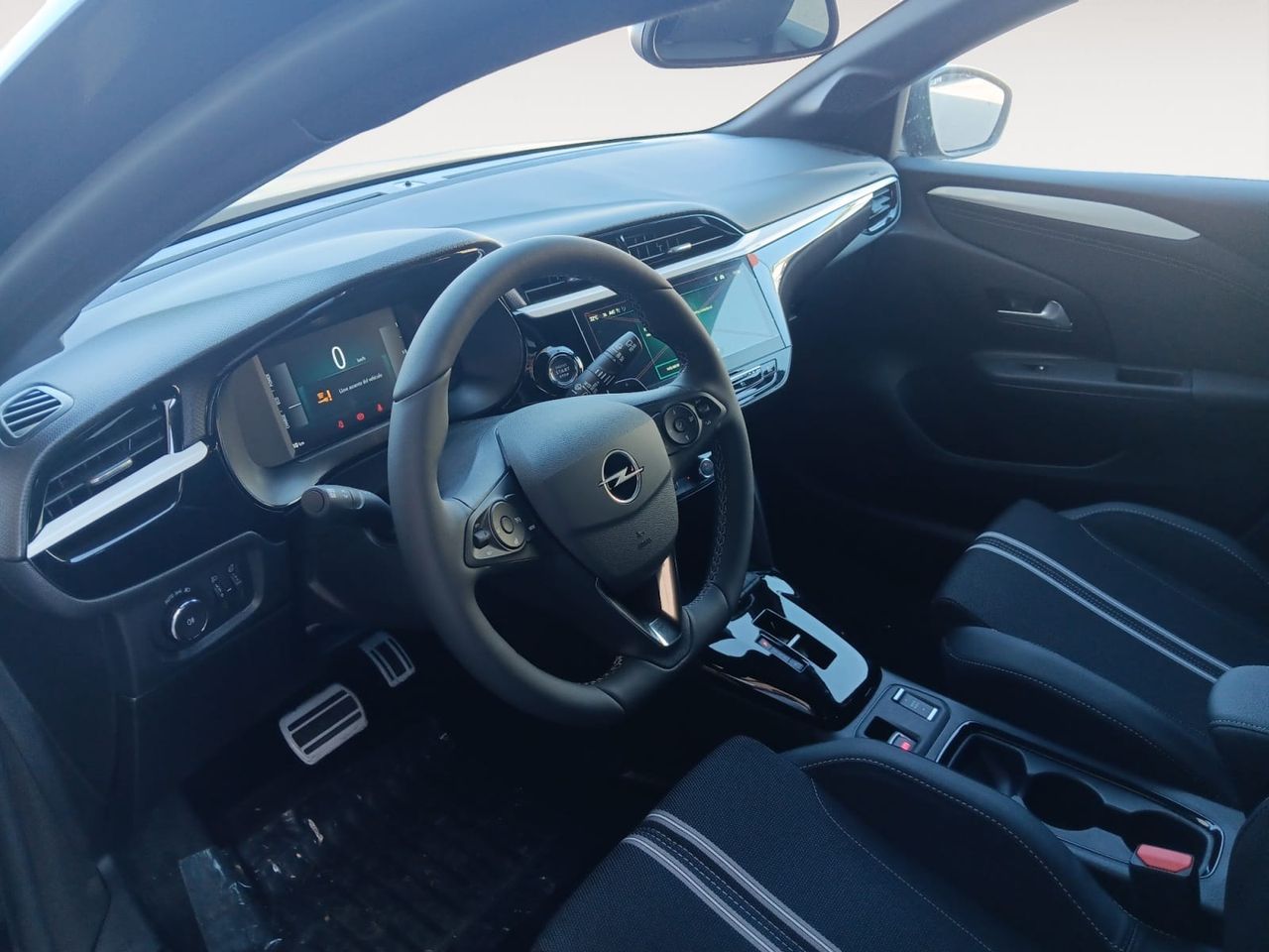 Opel Corsa 1.2T XHLHybrid 81kW GS eDCT