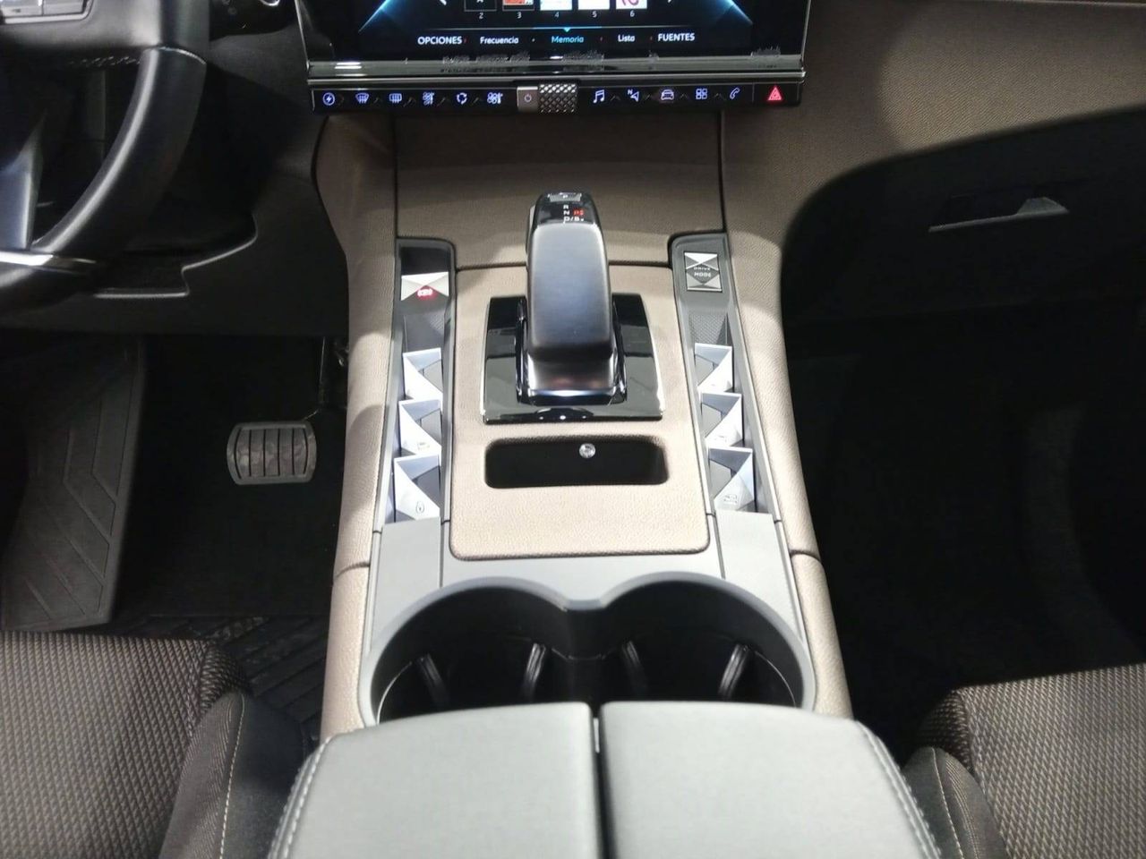 DS DS 7  1.6 E-Tense 225 Auto Bastille +