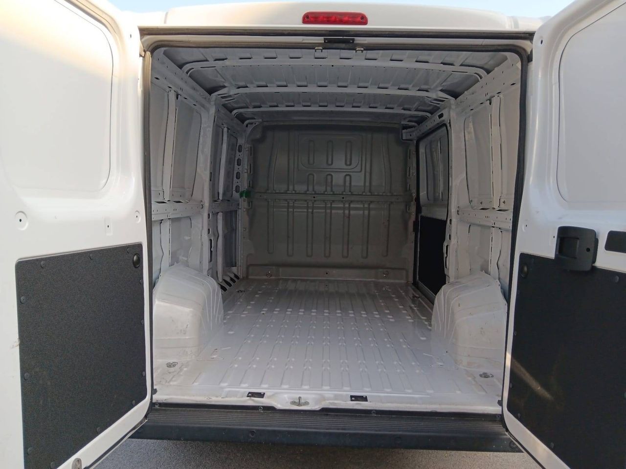 Peugeot Boxer  333 L2 H1 BHDI 103kW (140CV) S&S 6 V. M -