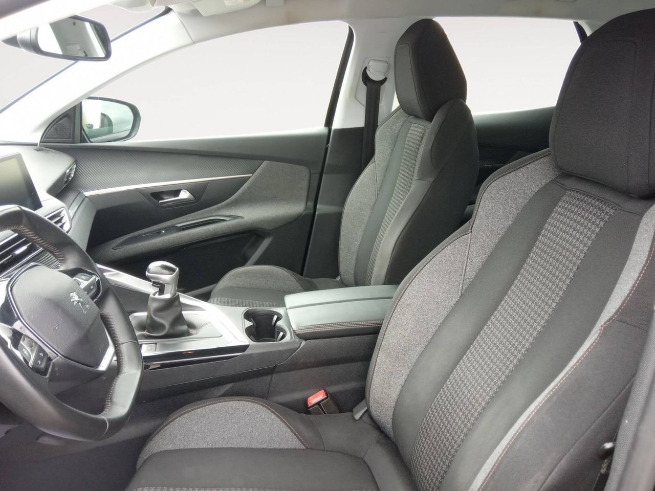 Peugeot 3008  1.2 PureTech 96KW (130CV) S&S Active
