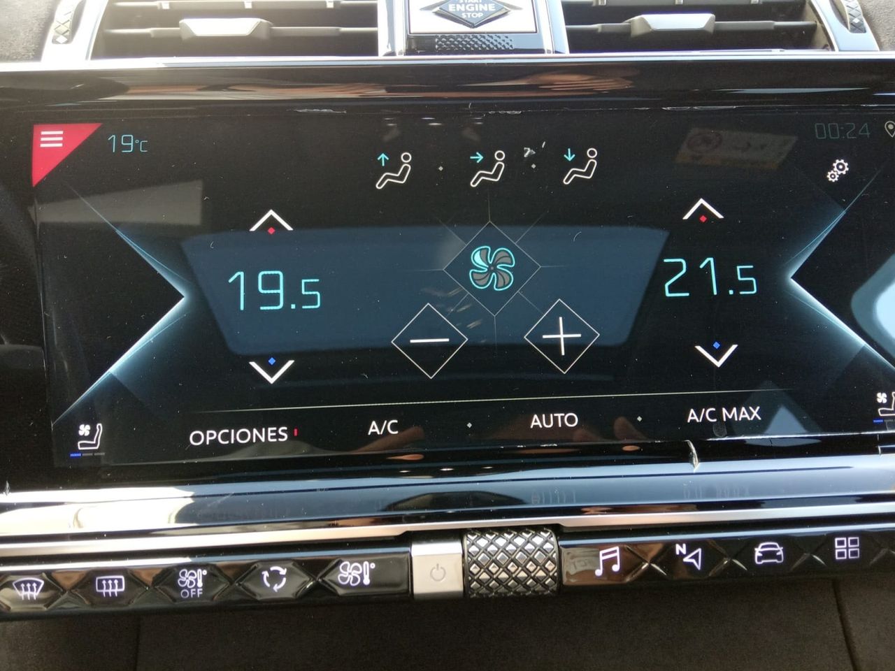 DS DS 7 Crossback 1.6 E-Tense 300 PERF. LINE Auto 4WD