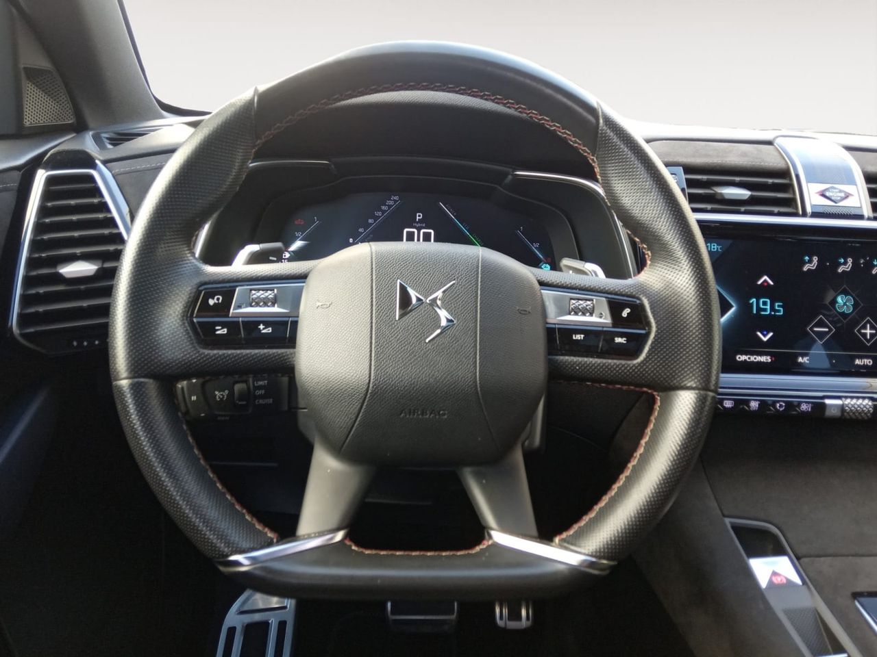 DS DS 7 Crossback 1.6 E-Tense 300 PERF. LINE Auto 4WD