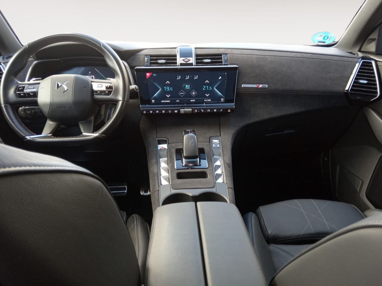 DS DS 7 Crossback 1.6 E-Tense 300 PERF. LINE Auto 4WD