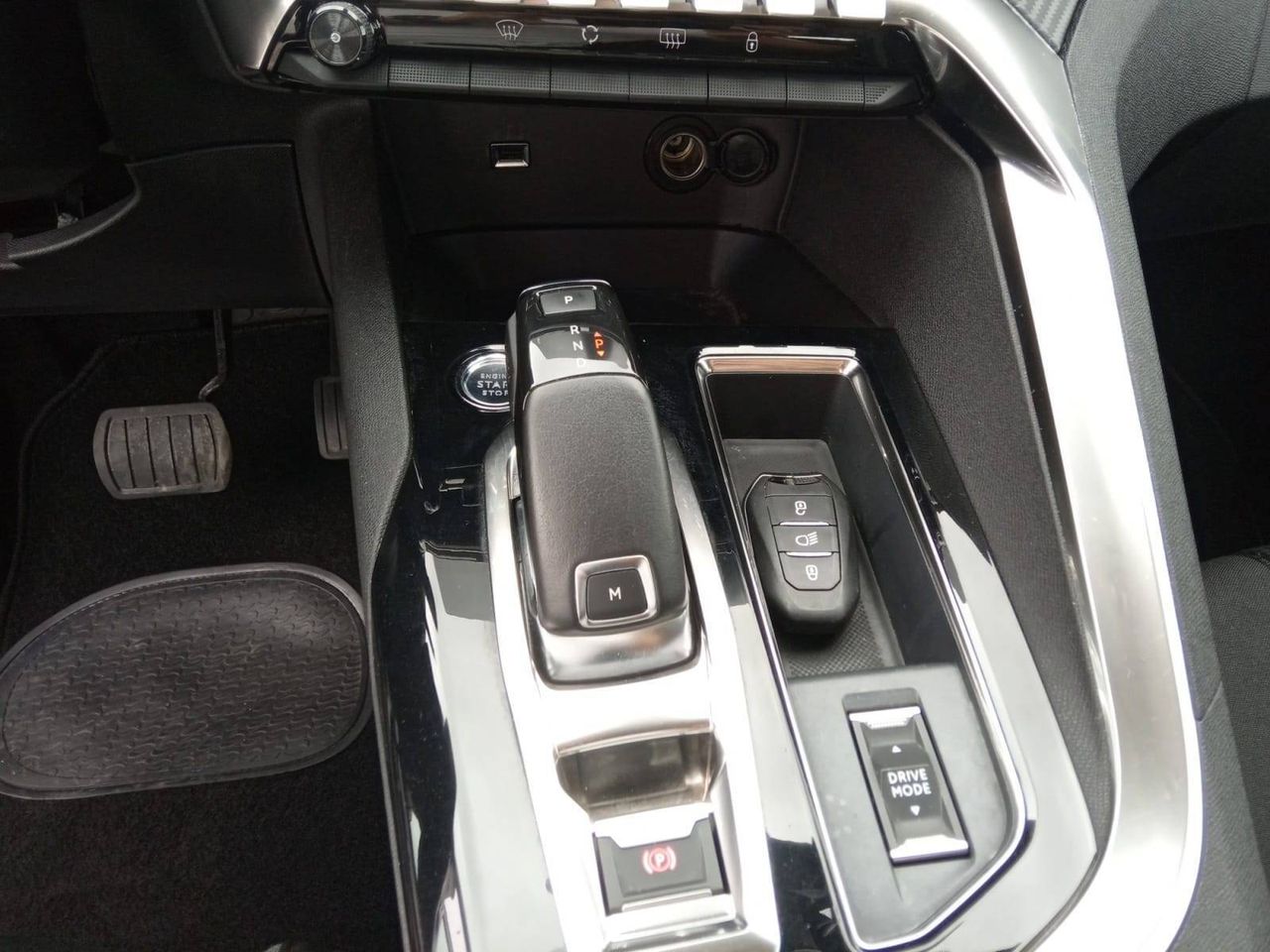 Peugeot 5008  1.5 BlueHDi 96kW S&S  EAT8 Active Pack