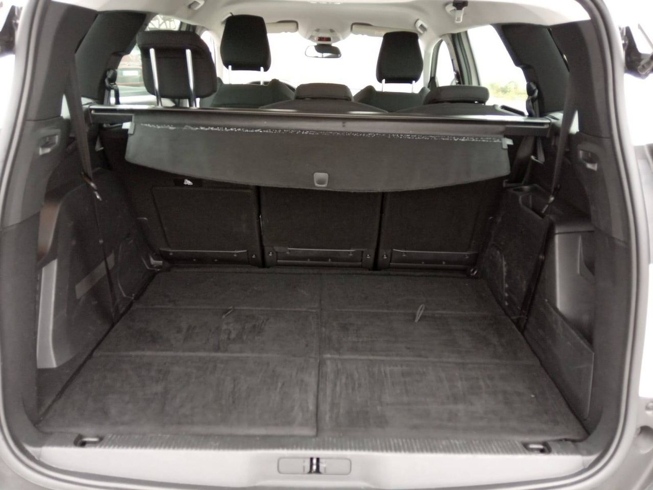Peugeot 5008  1.5 BlueHDi 96kW S&S  EAT8 Active Pack