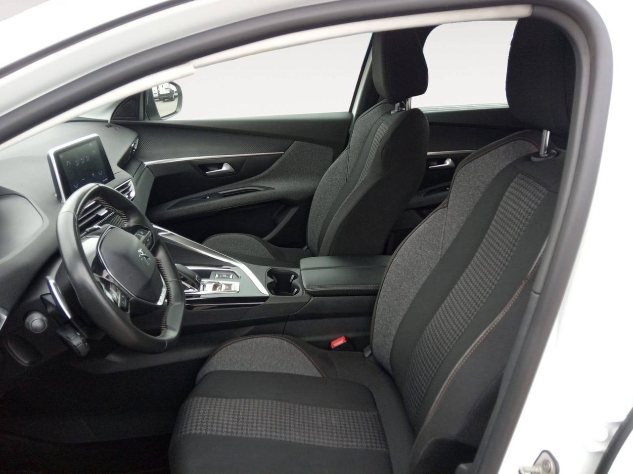 Peugeot 5008  1.5 BlueHDi 96kW S&S  EAT8 Active Pack