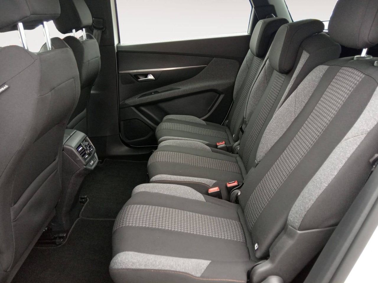 Peugeot 5008  1.5 BlueHDi 96kW S&S  EAT8 Active Pack