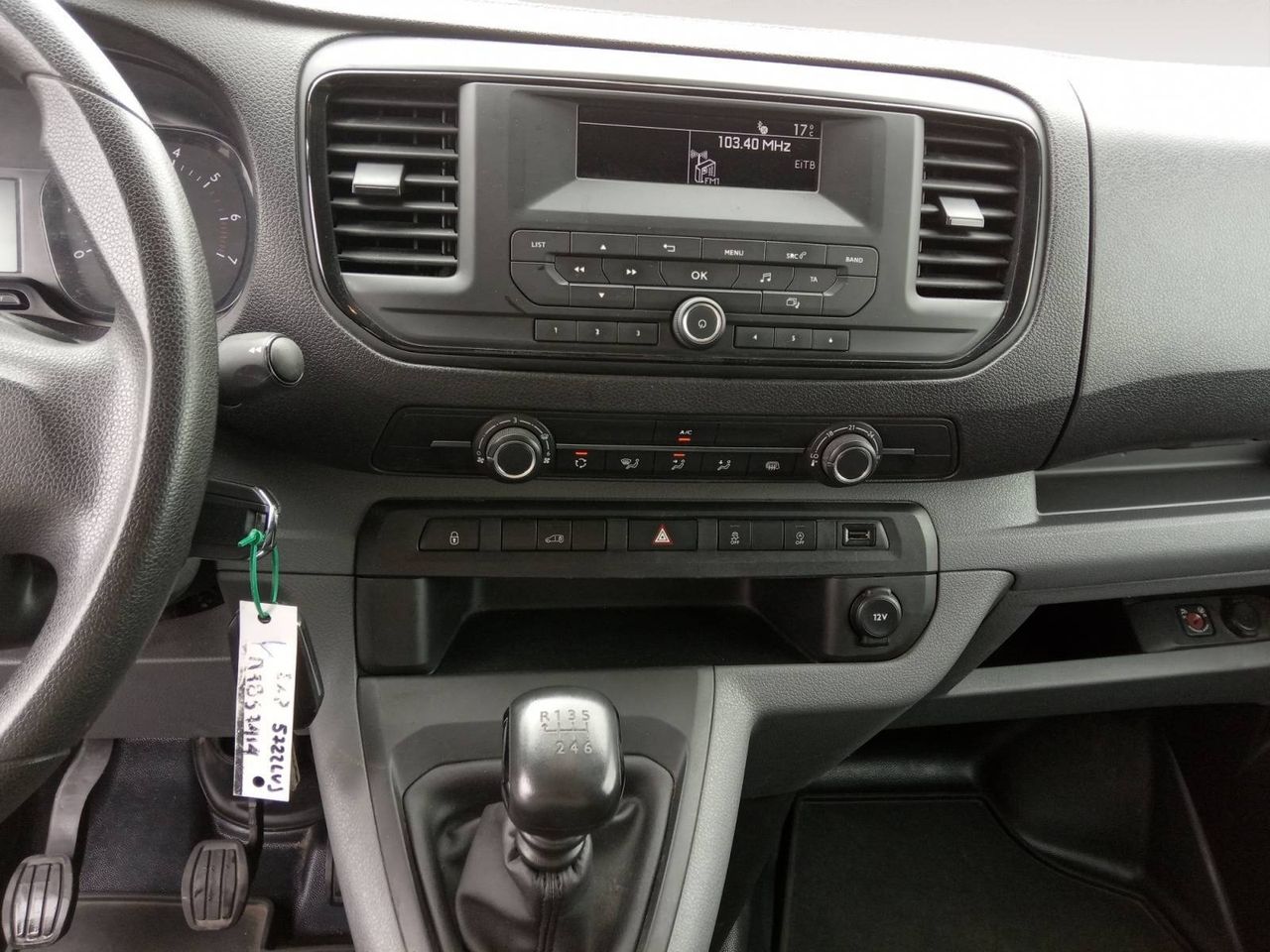 Peugeot Expert  Furgón  1.5 BlueHDi 120 Standard Pro
