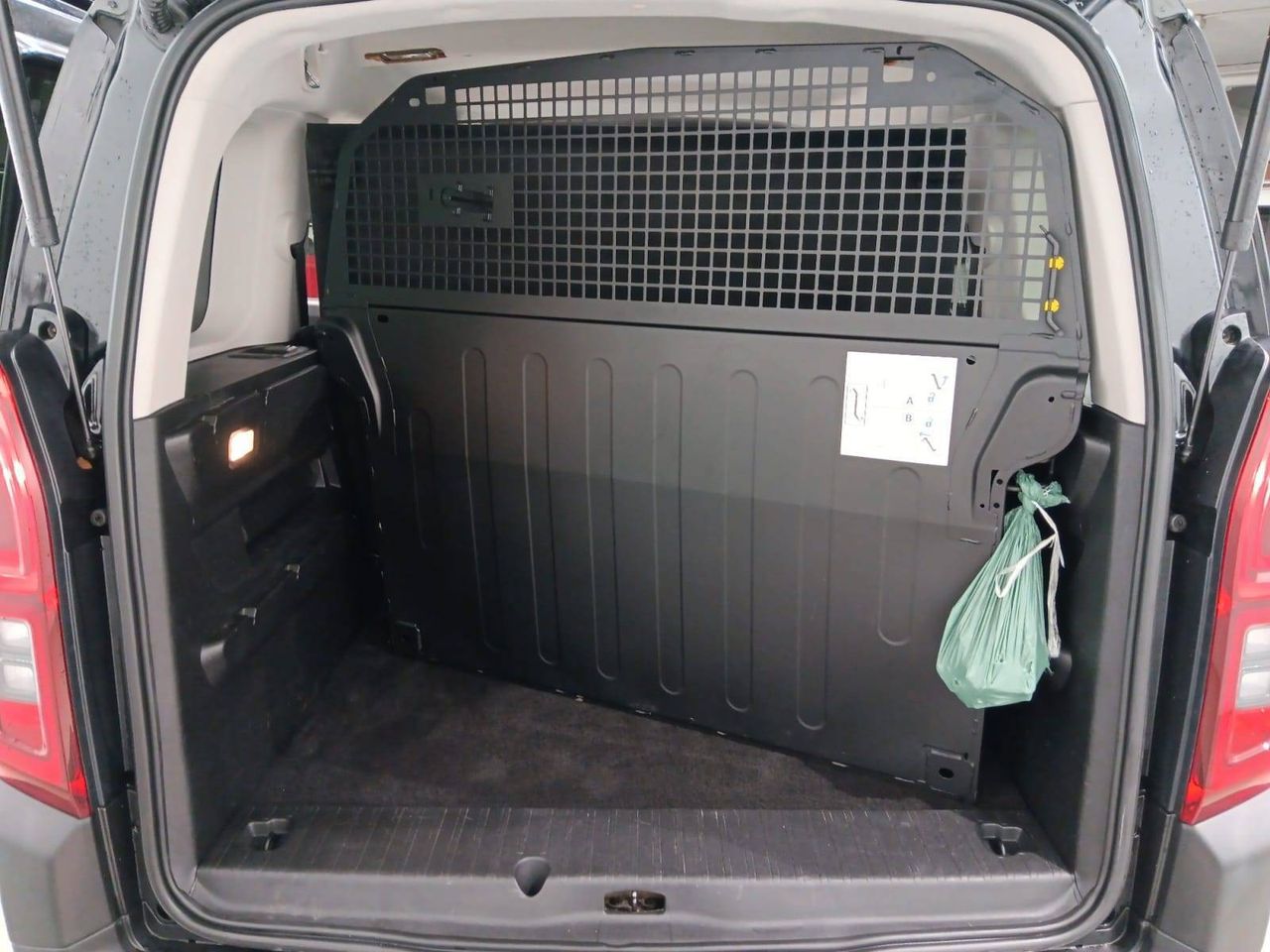 Citroën Berlingo  Talla M BlueHDi 100 S&S Shine Business