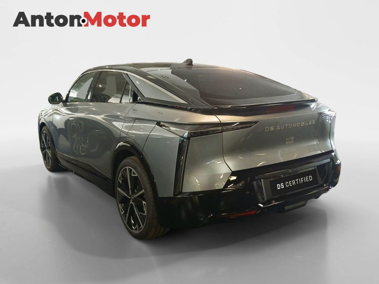 DS Nº8 Nº8 AWD Long Range ÉTOILE