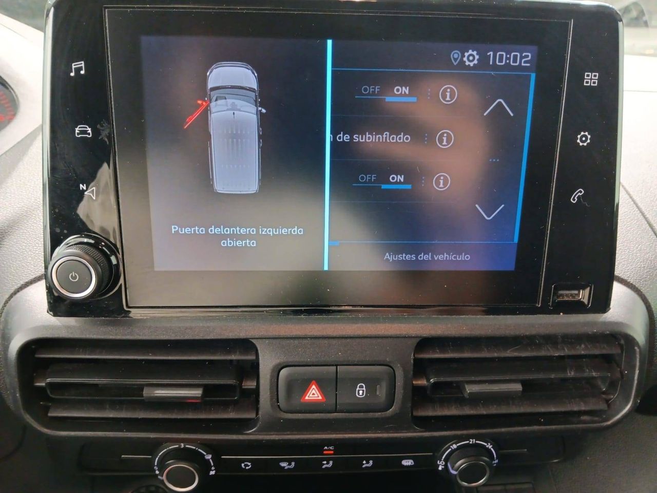 Peugeot Partner   Standard 600kg BlueHDi 73kW Premium