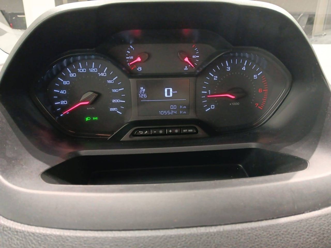 Peugeot Partner   Standard 600kg BlueHDi 73kW Premium