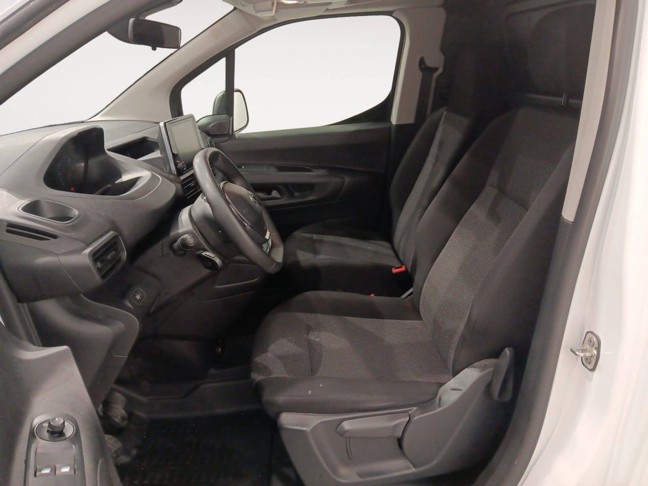 Peugeot Partner   Standard 600kg BlueHDi 73kW Premium
