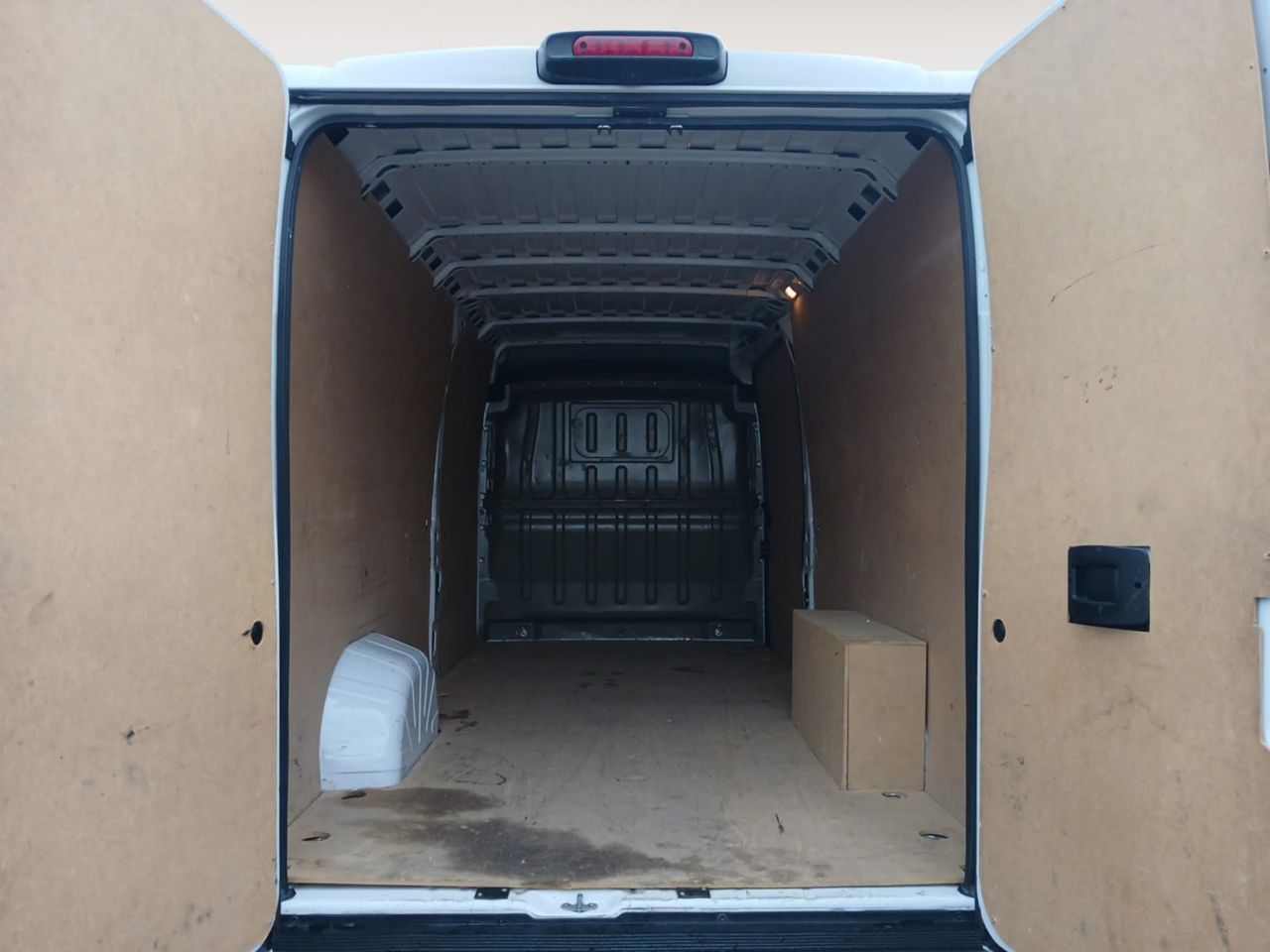Fiat Ducato 3.5T HEAVY L4H2 2.2 BHDI 140 S&S MT6