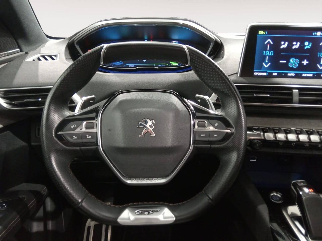 Peugeot 3008  300 e-EAT8 GT