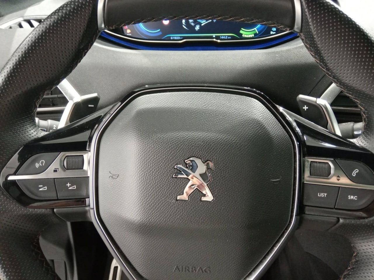 Peugeot 3008  300 e-EAT8 GT