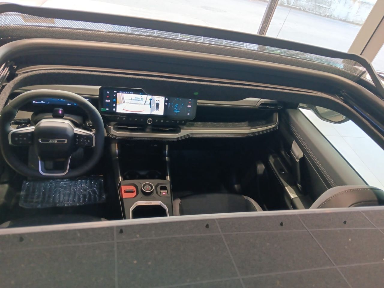 Jeep Compass 1.6 PHEV 225HP First Edition AT