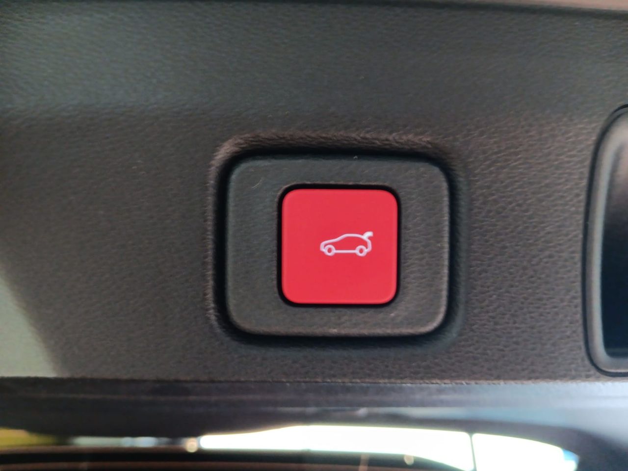 Jeep Compass 1.6 PHEV 225HP First Edition AT