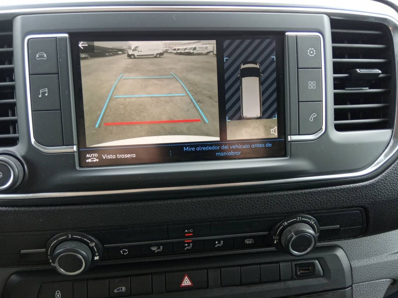Peugeot Expert  Furgón  2.0 BlueHDi 145 EAT8 Std Premium