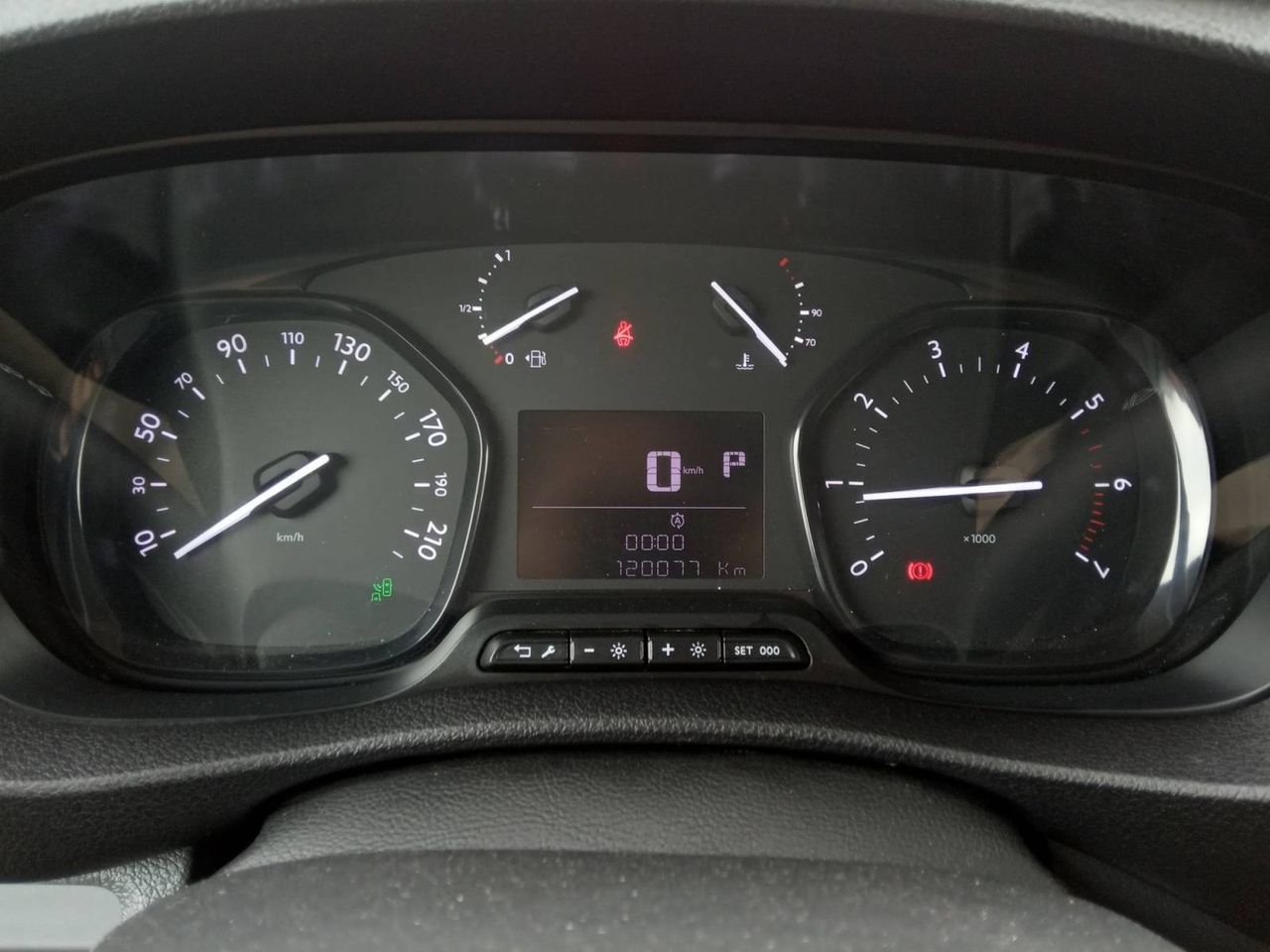 Peugeot Expert  Furgón  2.0 BlueHDi 145 EAT8 Std Premium