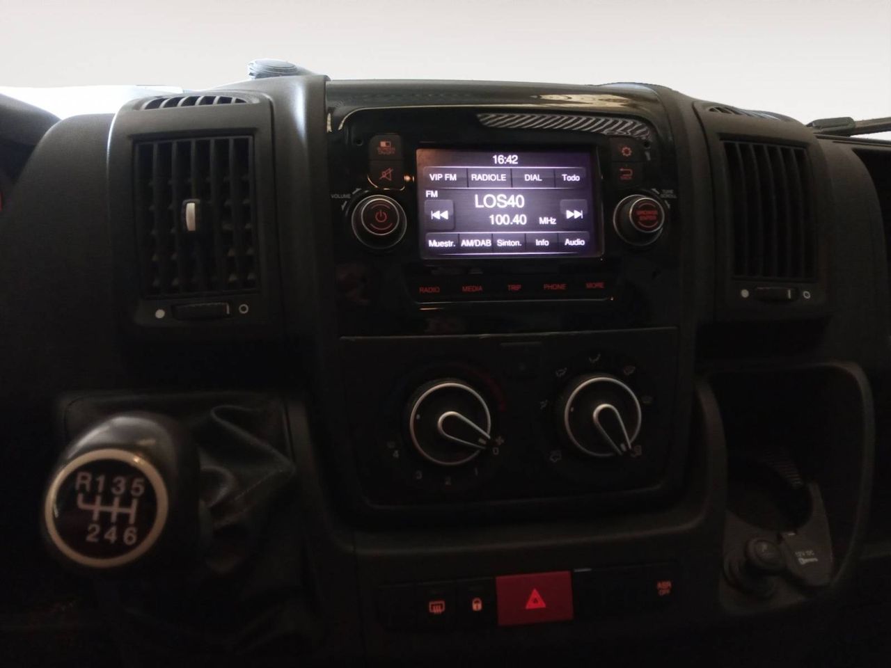 Peugeot Boxer   335 L2 H2 BHDI 103kW (140CV) S&S Pack