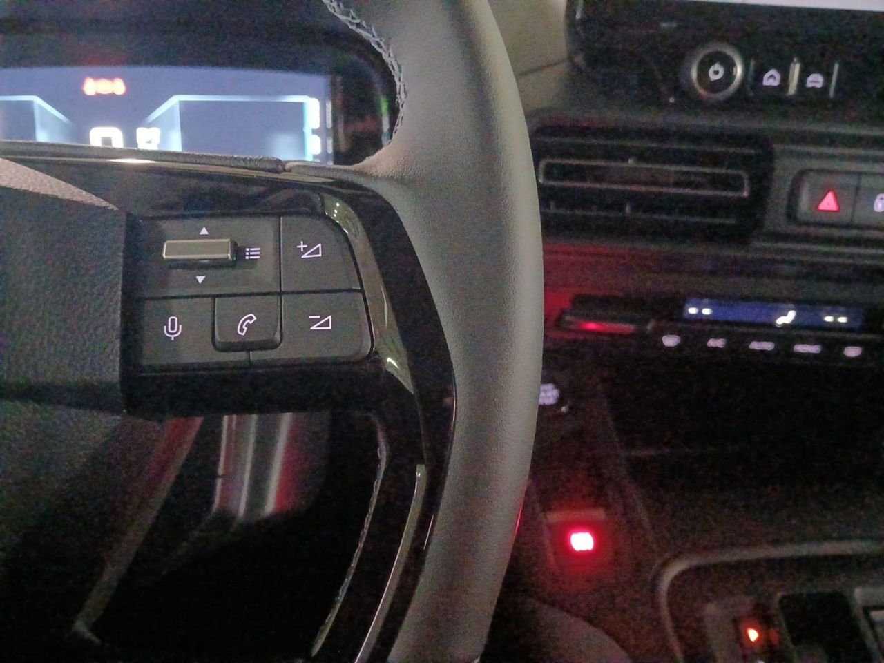 Citroën ë-Berlingo ë-Berlingo XL Max eléctrico 100kW 50kWh