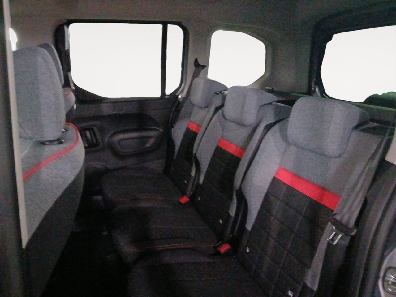 Citroën ë-Berlingo ë-Berlingo XL Max eléctrico 100kW 50kWh